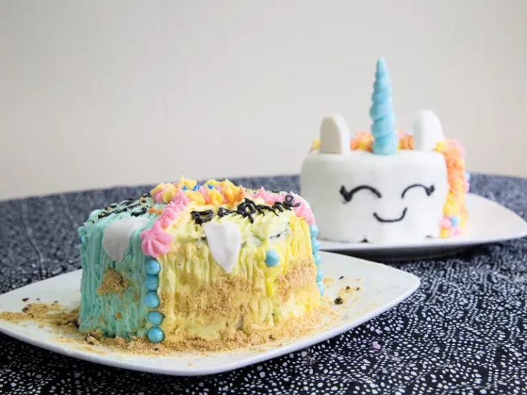 Children’s cake decorating